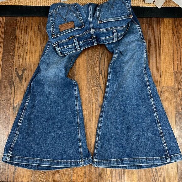 Wrangler High Rise Flare Western Cowgirl Jeans 29 - Picture 11 of 14